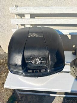 Box na moto skutr