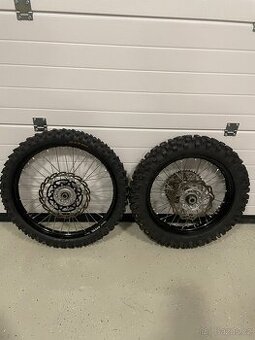 Enduro kola Excel Takasago Fantic Xe 125