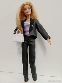 P Barbie Mattel - 1