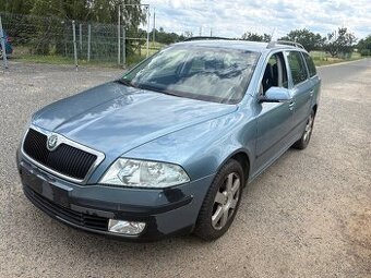 Octavia 2 , 2.0 TDi 103kw , dsg