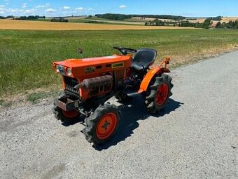 JAPONSKÝ MALOTRAKTOR KUBOTA B6001 4X4
