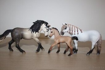 Rodina Andaluských koní Schleich