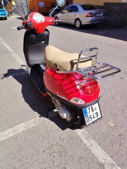 Vespa LX 50