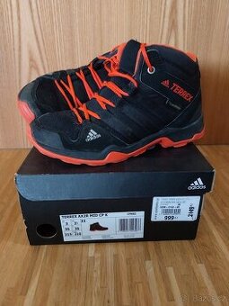 Kotníkové boty Adidas vel. 35