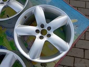 Alu kola 5x108R18 Peugeot 8Jx18CH ET 41 střed 65mm