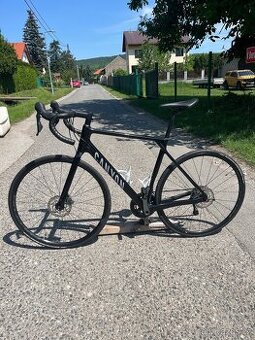 Prodám silniční karbonové kolo Canyon Endurace CF 6