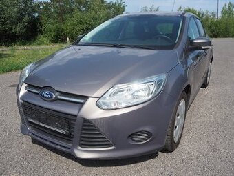Ford Focus 1.0 KLIMA, vyhř. sedadla, 82tis KM, STK do 2028