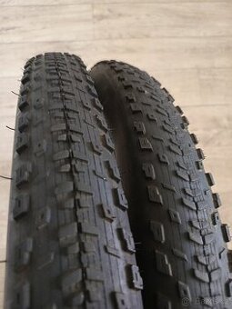 Pláště Bontrager SaintAnne 29x2.4