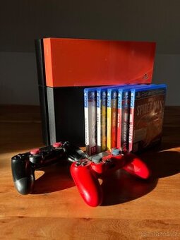 PS4 500GB + 2 ovladače + kamera + 6 her