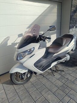 Suzuki AN 400 Burgman