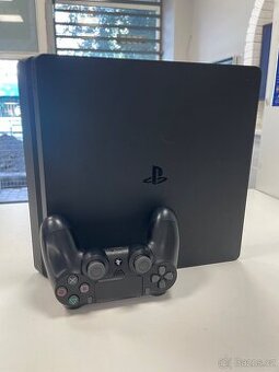 PlayStation 4 Slim + hry