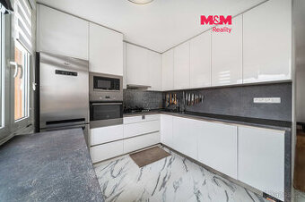 Prodej bytu 4+1, 92 m², Rokycany, ul. Pražská