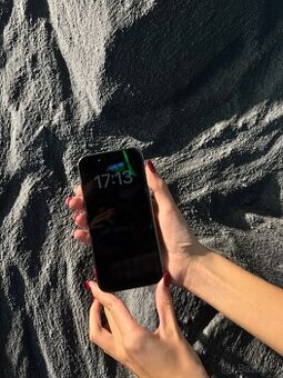 Iphone 15 Pro 256 GB titan- plně funkční