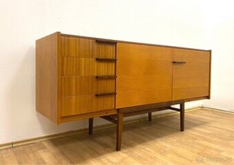 Retro komoda Mezulánik 60. léta Brusel