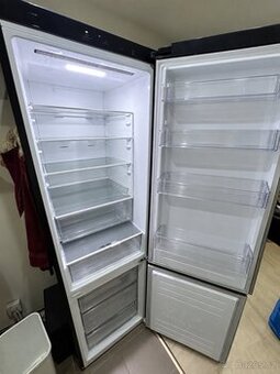Chladnička s mrazničkou LG GBP62MCNBC