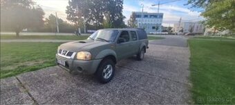 Nissan Double Cabina 2.5 TDI Rok výroby 2007
