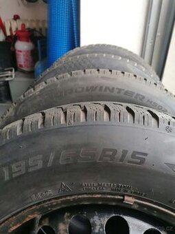 zimní pneu + disky 195/65 R15 FALKEN