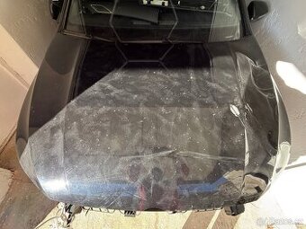 Kapota VW Golf 8