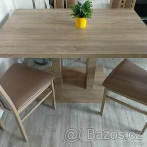 Moderní stůl a židle