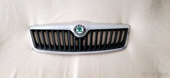 Maska / mřížka kapoty OCTAVIA 2 / II Facelift