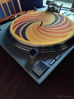 Gramofon Reloop RP7000MK2