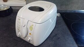 Fritovací hrnec Solac A5260, 1.5 L.