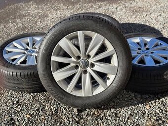 Alu orig letni sada Volkswagen 5x112 7J ET45 215/55 R16 M