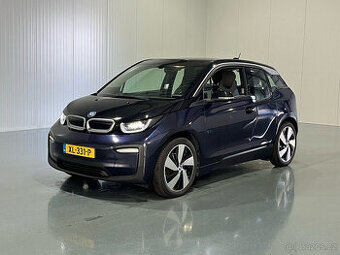 BMW i3 120Ah HarmanKardon,LED,šíbr,kamera,tepelko,naviagce