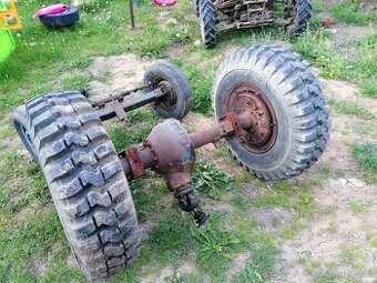 Zadní náprava Robur, přední dělaná