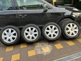 Prodám original alu kola VW