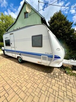 Karavan Hobby 460