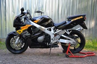 Honda CBR 900RR Fireblade SC33