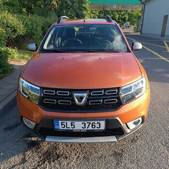 Dacia Sandero,metalíza,2018, 40 027 km, dobrý stav