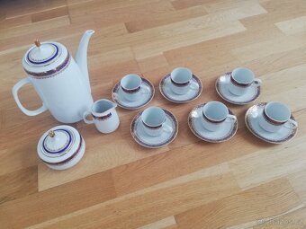 Porcelánový set nádobí - Československo
