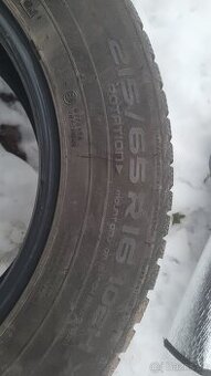 Zimní pneu Nokian 215/65 R16