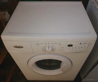 PRACKA WHIRLPOOL AWO 1150,BOCNI PLNENI,5KG,PLNE FUNKCNI,A+