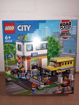Lego City 60329 Školní den