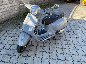 Vespa GTS Super Sport 300
