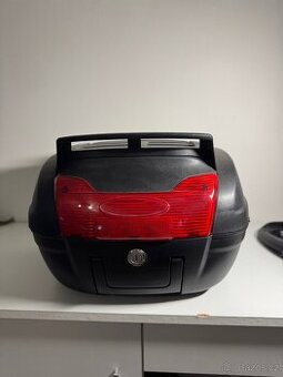 Univerzální motocyklový kufr s plotnou + 2 klíče