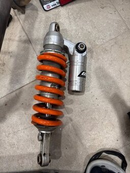 Tlumic KTM smt 990 - 1