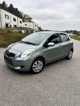 Toyota Yaris 1,0i 124 000km