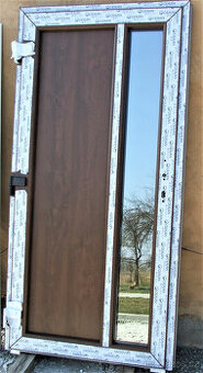 DVEŘE vchodové plastové GEALAN výrobaČR ořech Nové