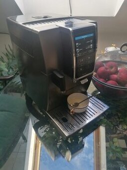 Kávovar De'Longhi Dinamica Plus