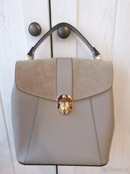 Nový kožený batůžek Vera Pelle