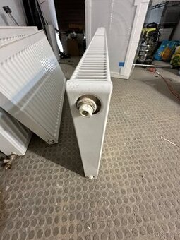 Deskový radiátor 900x500x60