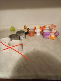 Květináče - více druhů a kusů