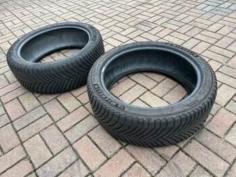 2x Michelin Crossclimate 2 suv r20 235/45