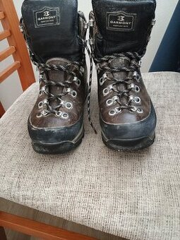 Trekové boty Garmond