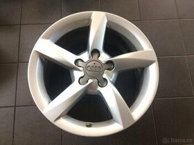 Nabízíme sadu použitých ALU disků Audi originál 8K0601025BA