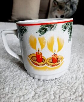 ZAMLUVENO / Hrnek šišky  Epiag